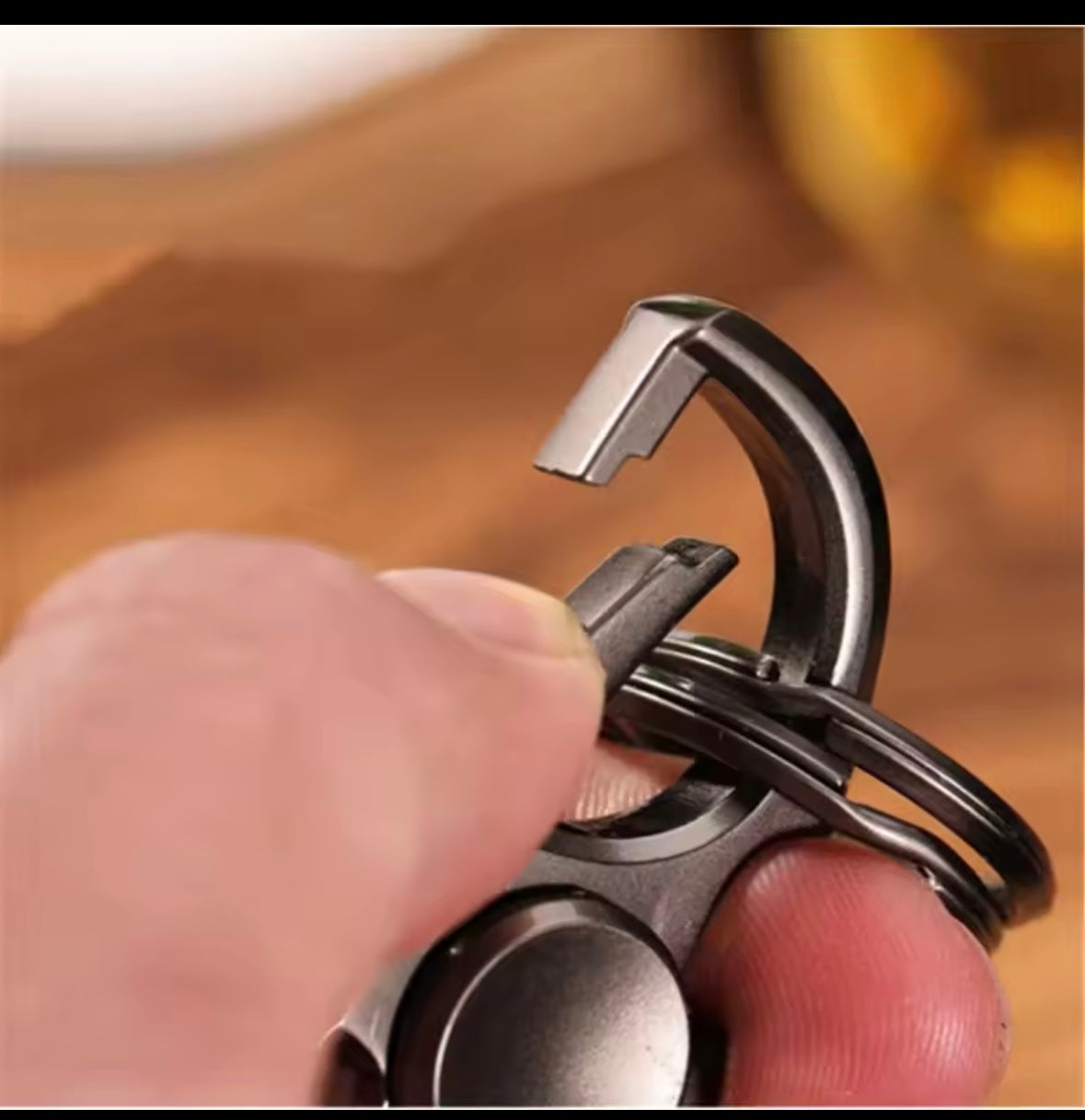 Multifunctional anti-anxiety spinner